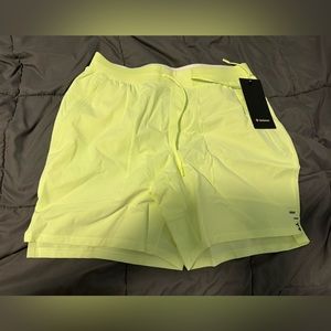 Lululemon men’s shorts size L